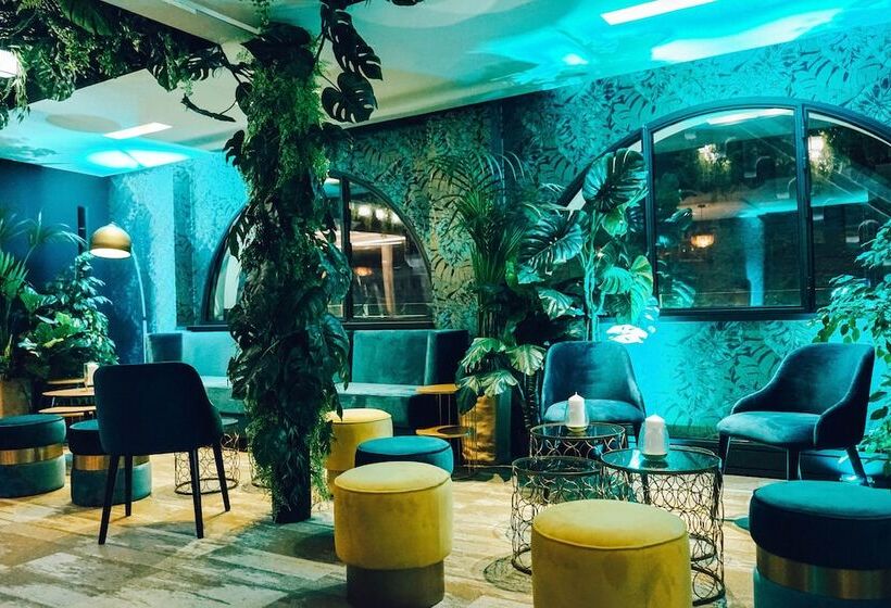 Five Seas By Inwood Hotels