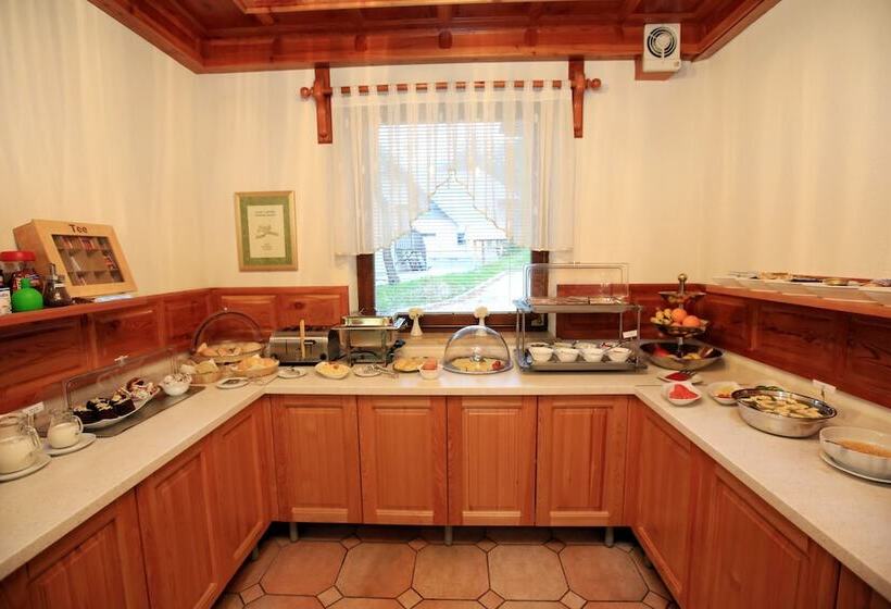 هتل Gasperin Bohinj