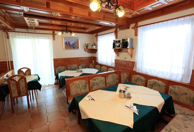 هتل Gasperin Bohinj