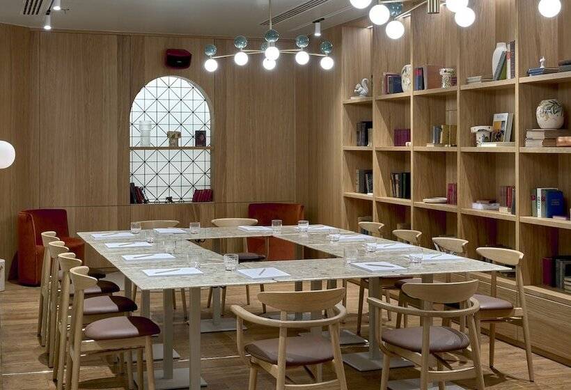 호텔 Verno House Budapest, Vignette Collection, An Ihg