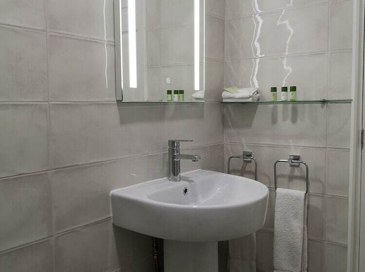 هتل Harmony Bed And Breakfast