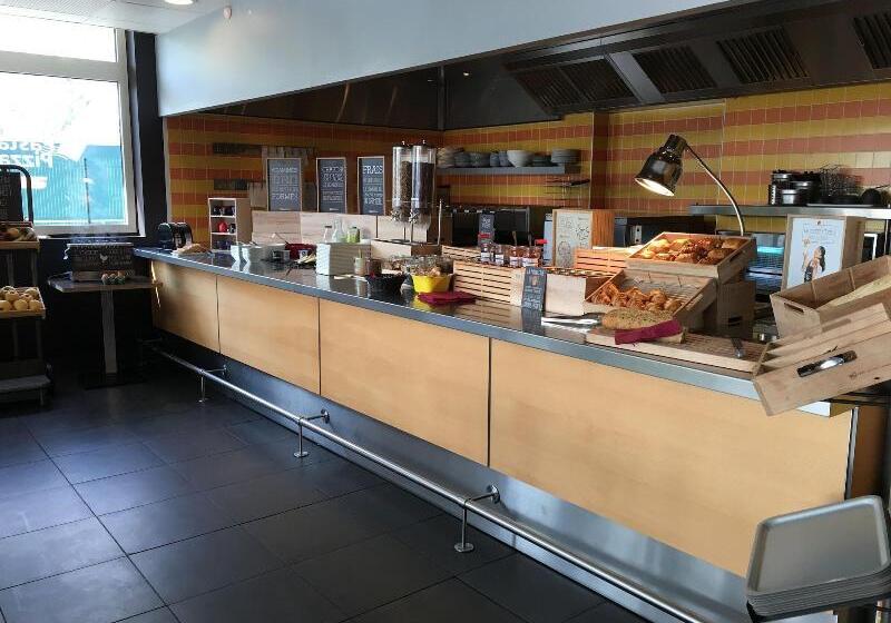 בית מלון כפרי Ibis Loriol Le Pouzin