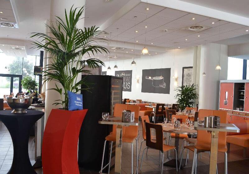 בית מלון כפרי Ibis Marseille Centre Euromed