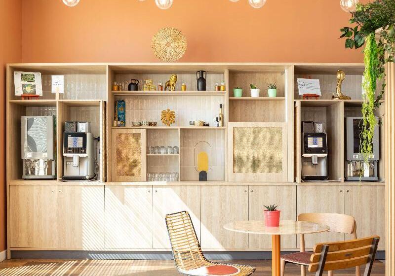 בית מלון כפרי Ibis Marseille Centre Euromed