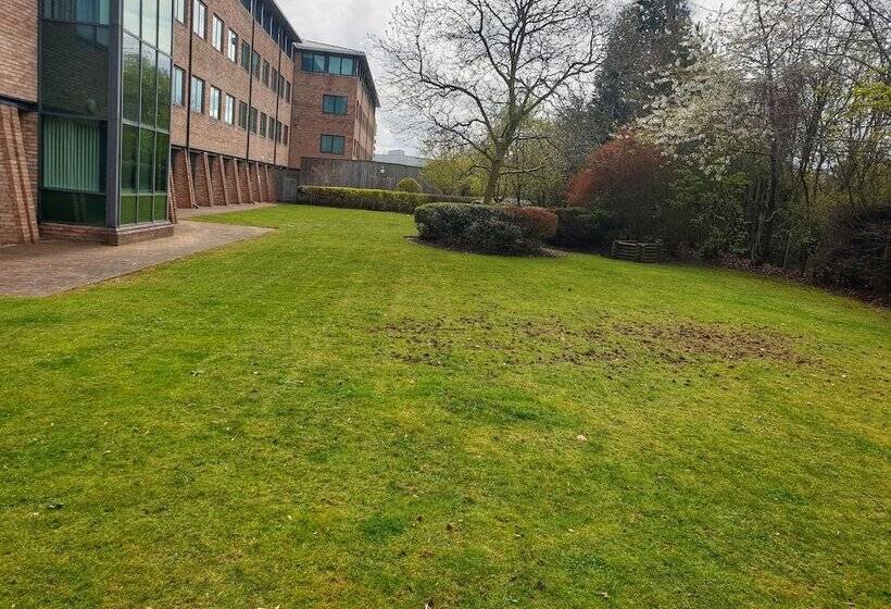 בית מלון כפרי Ibis Styles Birmingham Nec & Airport