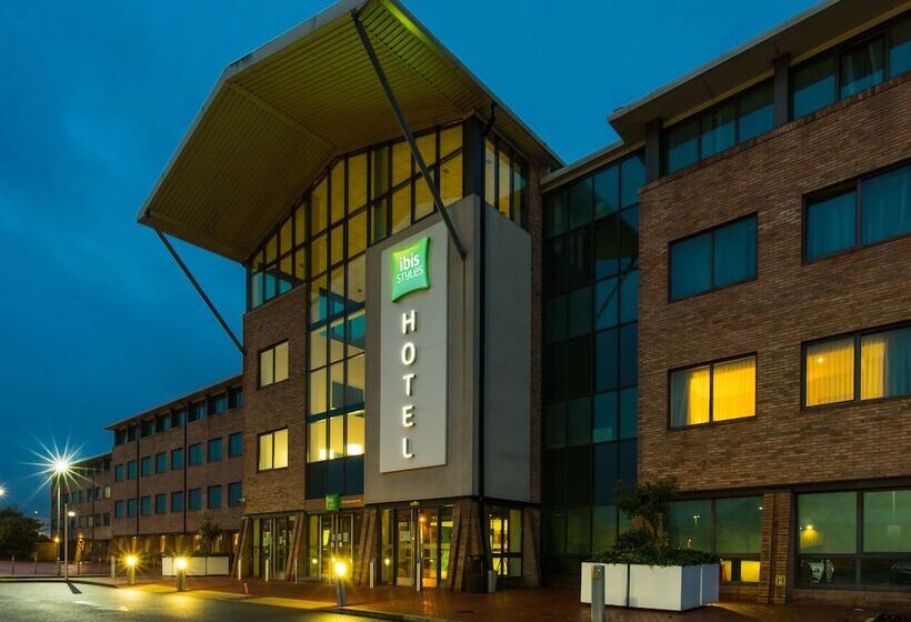 בית מלון כפרי Ibis Styles Birmingham Nec & Airport