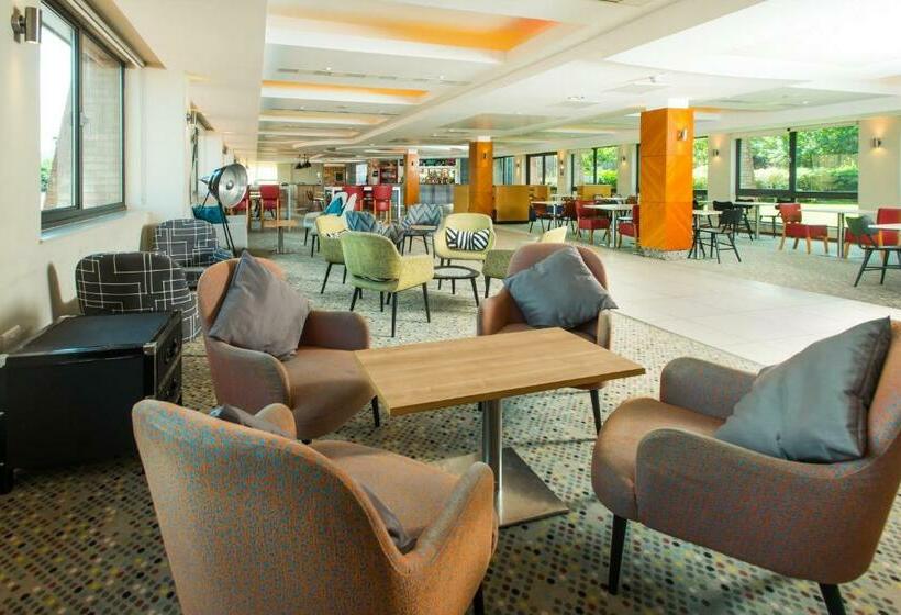 בית מלון כפרי Ibis Styles Birmingham Nec & Airport