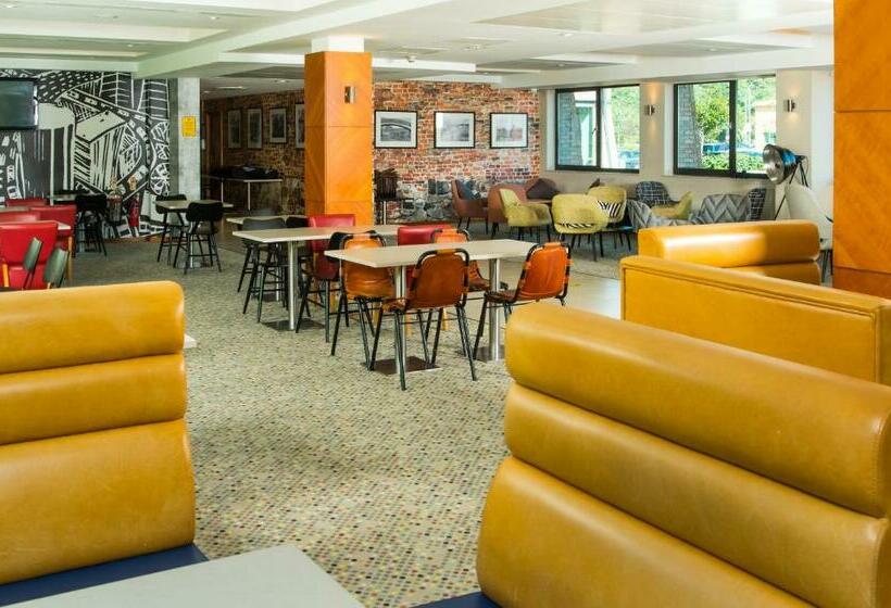 בית מלון כפרי Ibis Styles Birmingham Nec & Airport