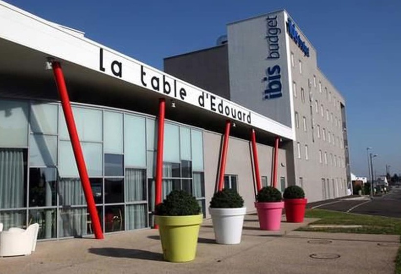 בית מלון כפרי Ibis Styles Nantes Reze Aeroport