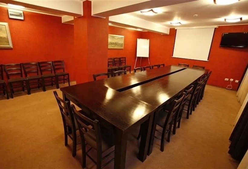 هتل Ibis Styles Pitesti Arges