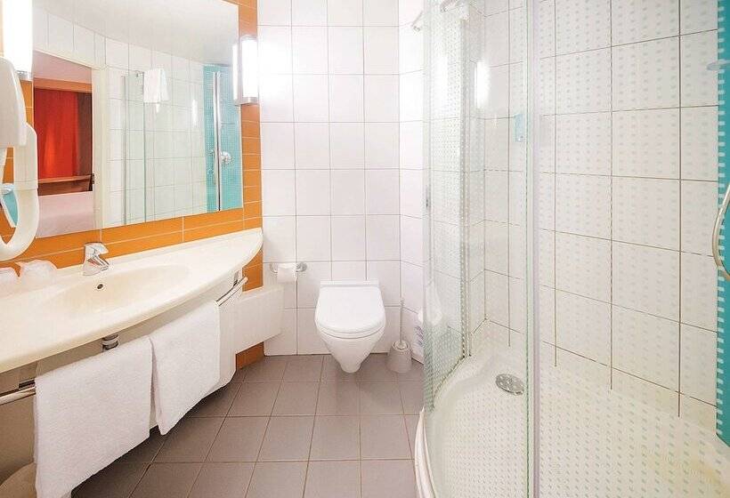 酒店 Ibis Yaroslavl Center