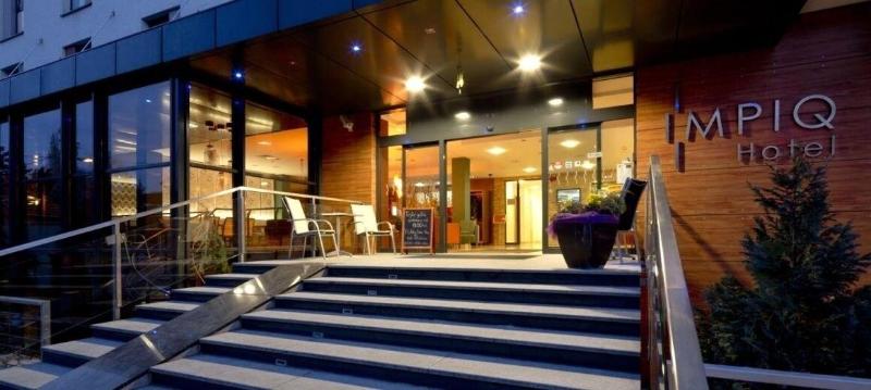 هتل Impiq