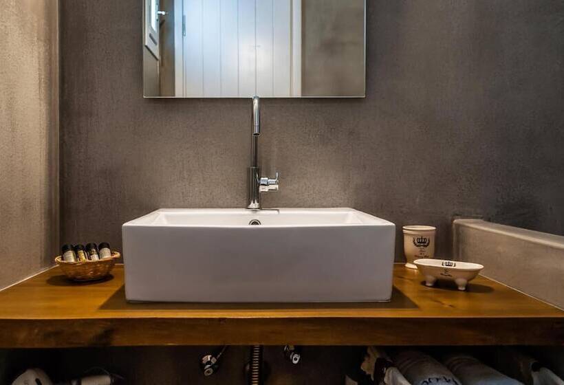 Отель Ippocampos