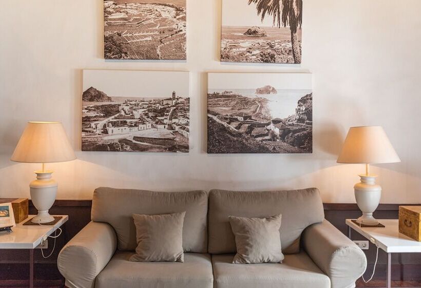 فندق Isla Baja Suites