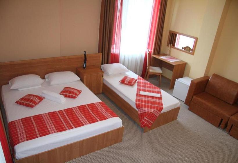 בית מלון כפרי Italmas