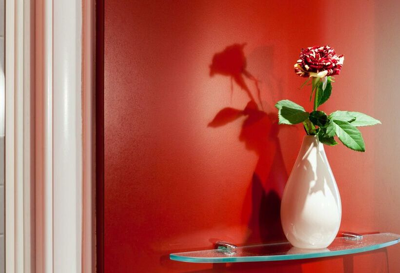 בית מלון כפרי Kyriad Direct Rennes Ouest