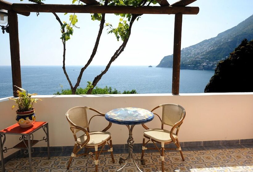 Отель La Locanda Del Fiordo