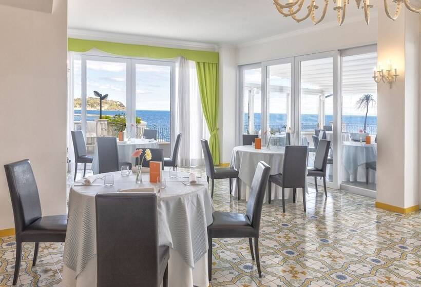 ホテル La Madonnina