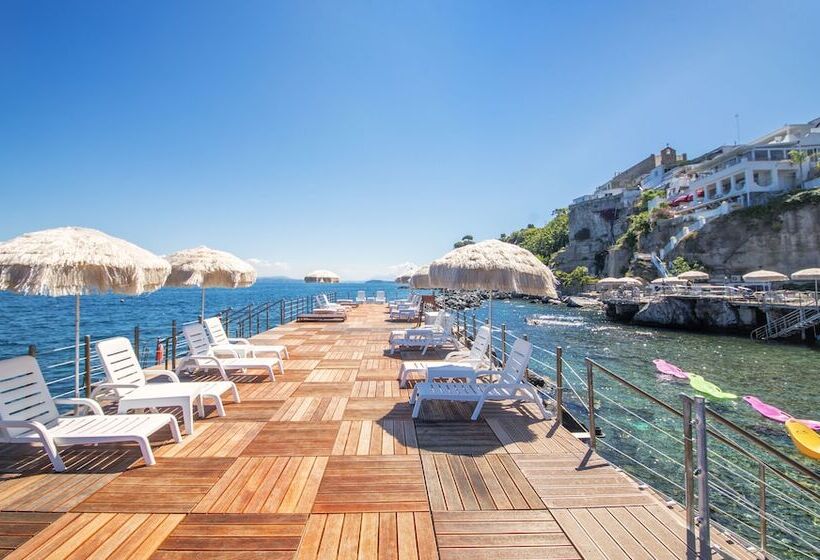 ホテル La Madonnina