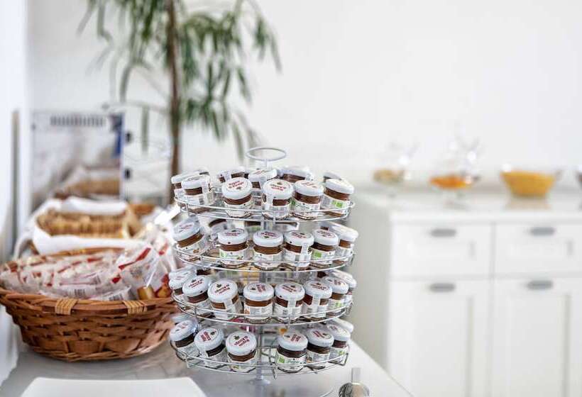 ホテル La Madonnina