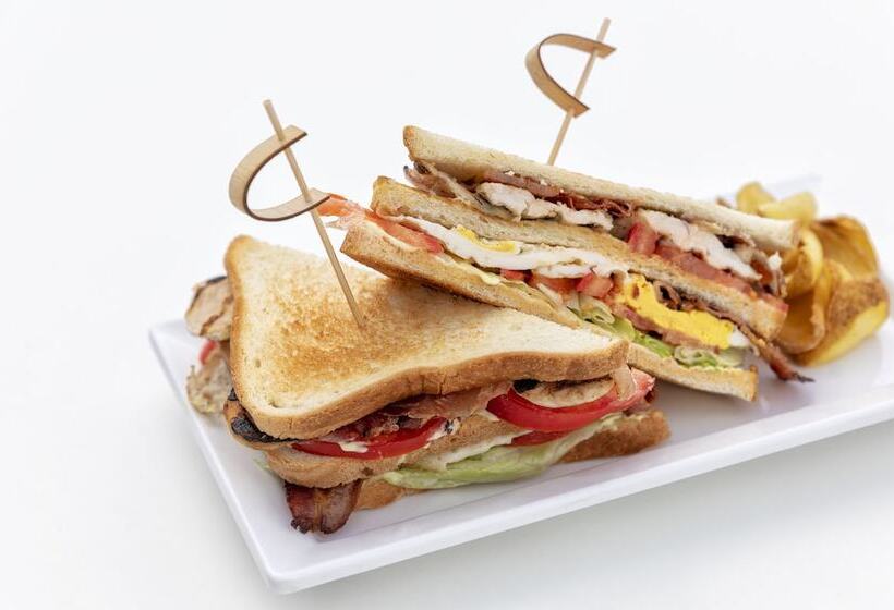 ホテル La Madonnina