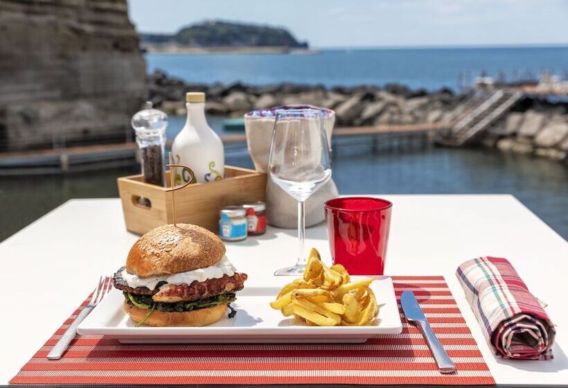 ホテル La Madonnina