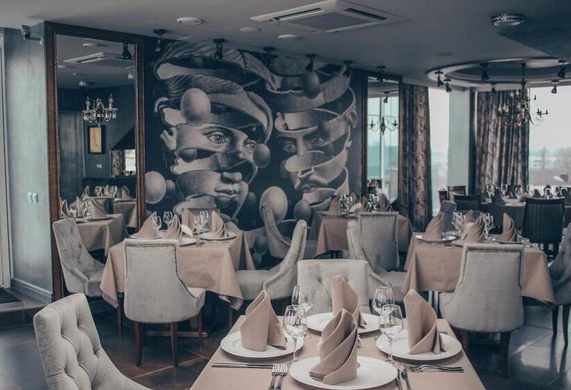 هتل Laguna Lipetsk