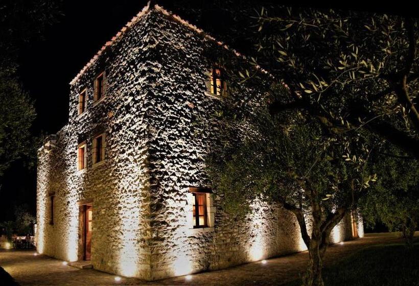 酒店 Liotrivi Historical Mansion & Boutique