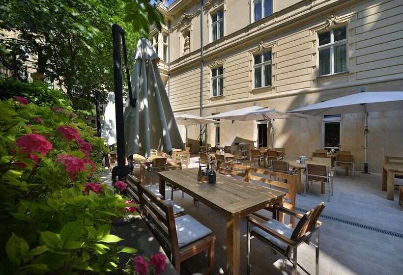 Loft Hotel Bratislava