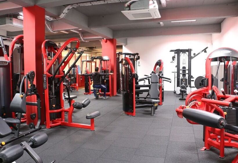 호텔 L Hôtel Du Marais Romilly Centre