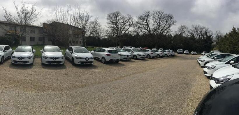 Logis Hotel Restaurant Spa Les Oliviers