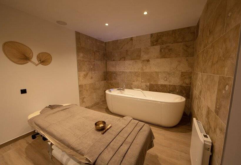 Logis Hotel Restaurant Spa Les Oliviers