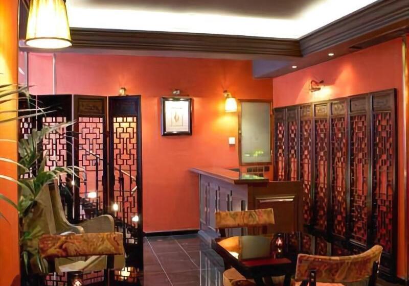 Maison Grecque Hotel Extraordinaire