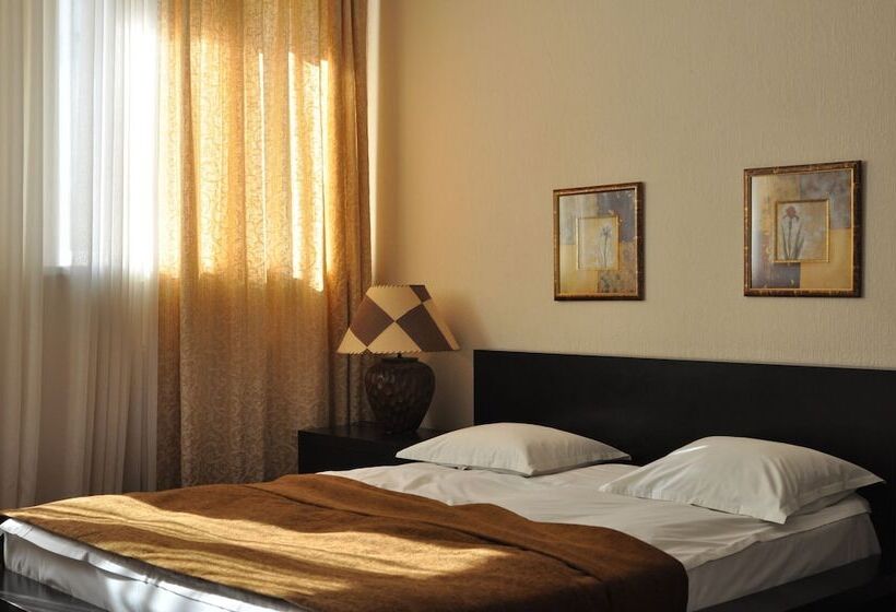 בית מלון כפרי Maldini 1899 Boutique