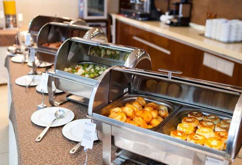 호텔 Marins Park Novosibirsk