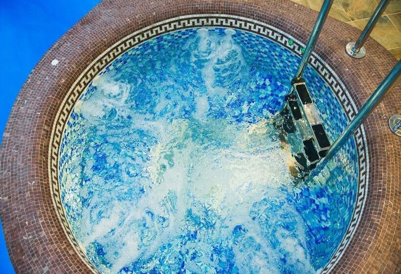 호텔 Marins Park Novosibirsk