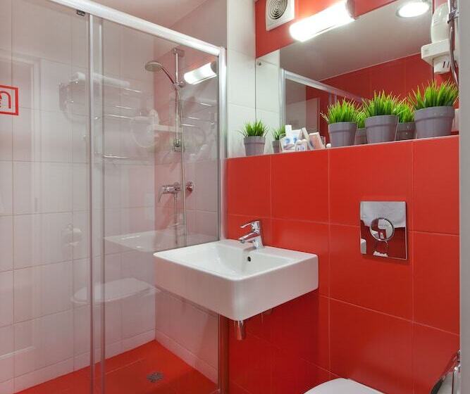 호텔 Marins Park Novosibirsk