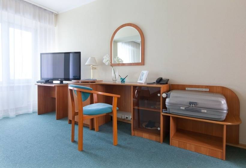 호텔 Marins Park Novosibirsk