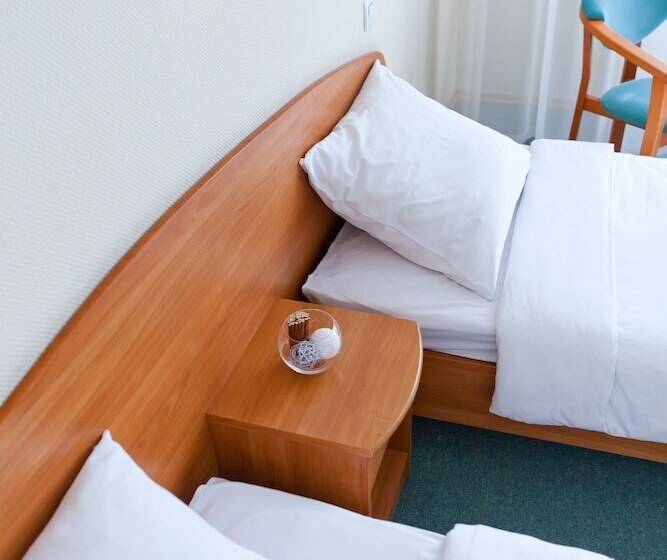 호텔 Marins Park Novosibirsk