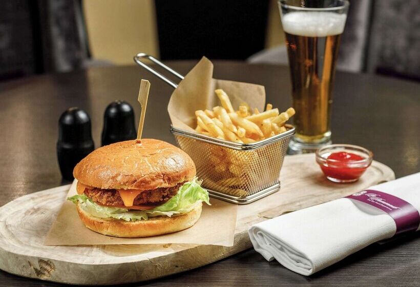 هتل Mercure Arbat Moscow