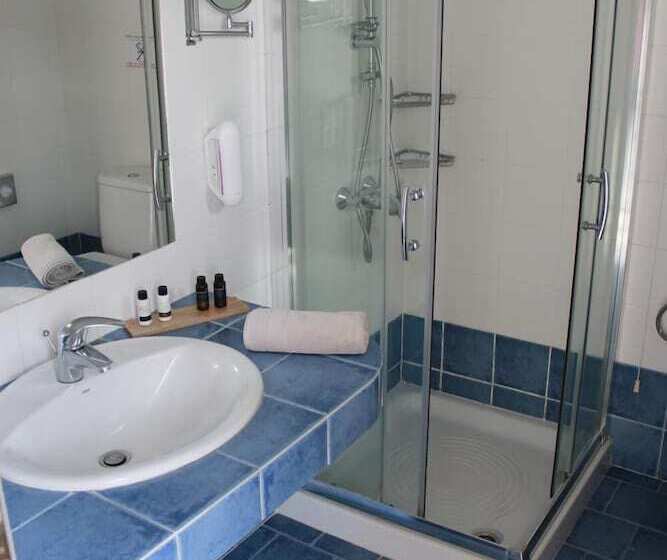 בית מלון כפרי Naftilos