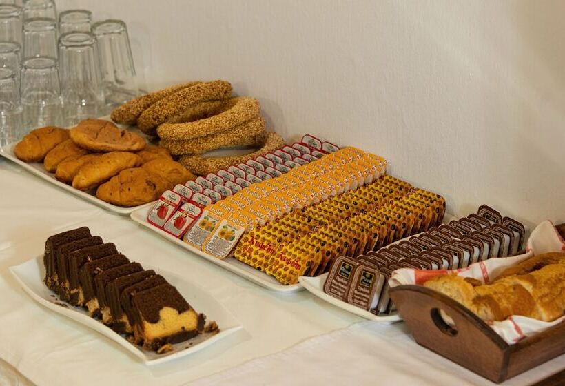 فندق Nea Metropolis