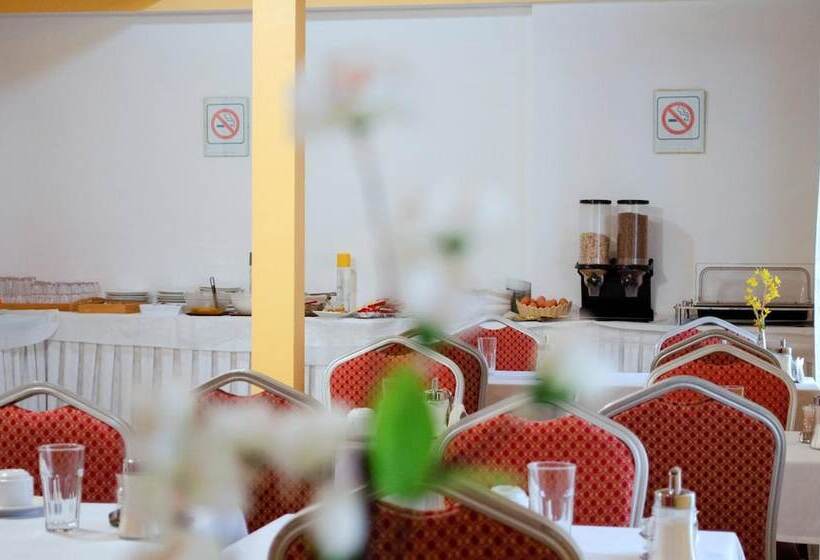 فندق Nea Metropolis