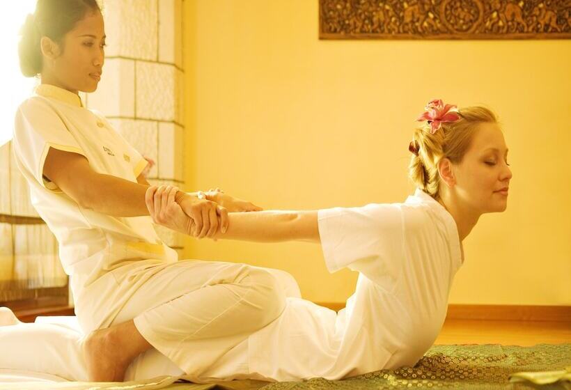 هتل Neptun Terme & Wellness Lifeclass