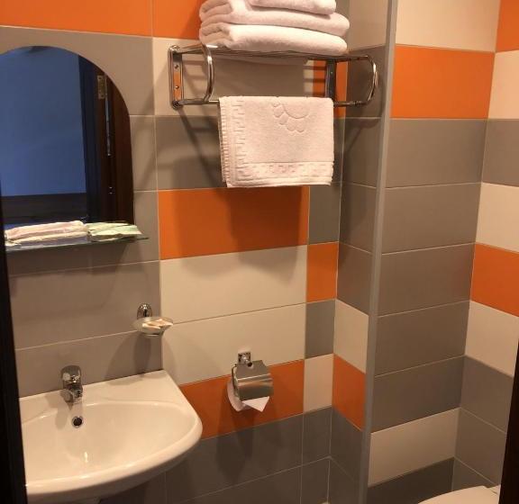 Отель Oktyabrskaya