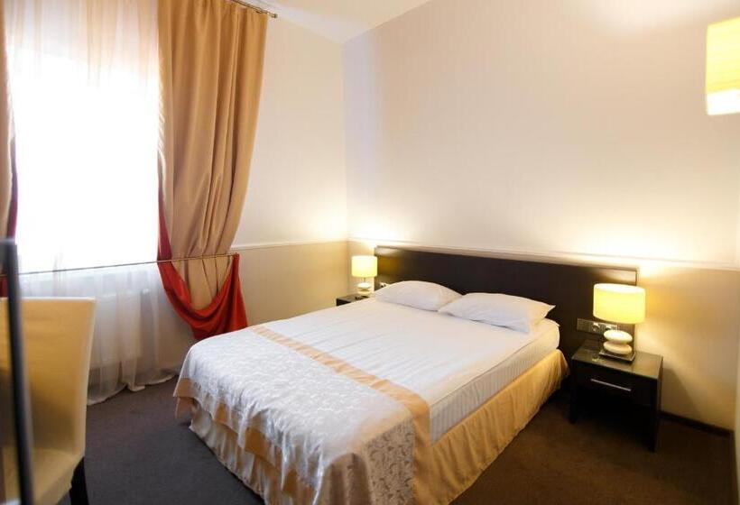 酒店 Optima Kropyvnytskyi