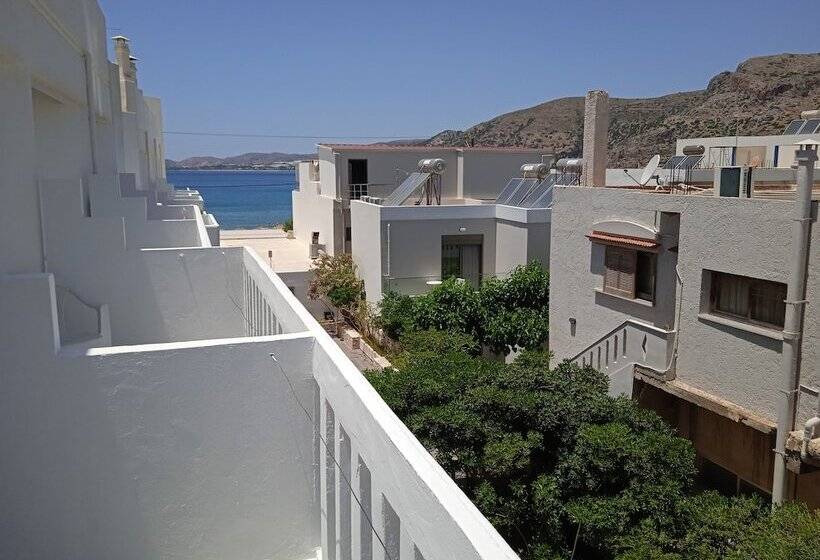 בית מלון כפרי Pal Beach