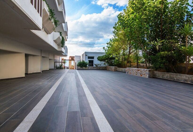 בית מלון כפרי Pal Beach