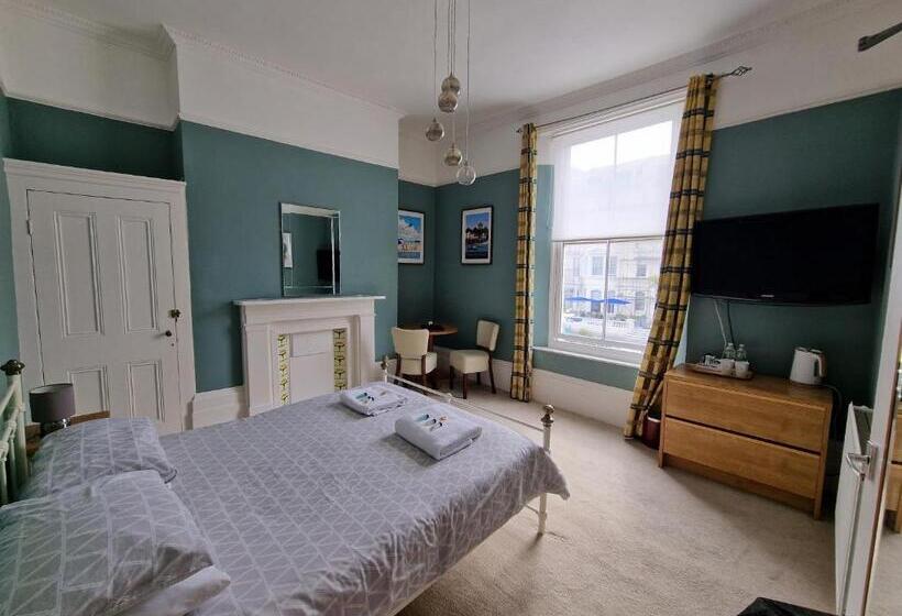 Отель The Portland