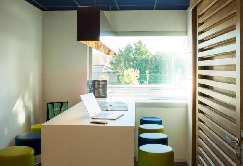 فندق Premiere Classe Bordeaux East   Lormont